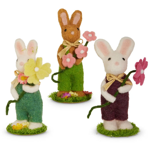 7.5” felt bunny with flower