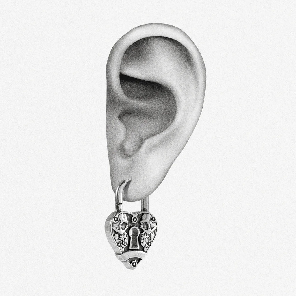 SKULL HEARTLOCK EARRINGS