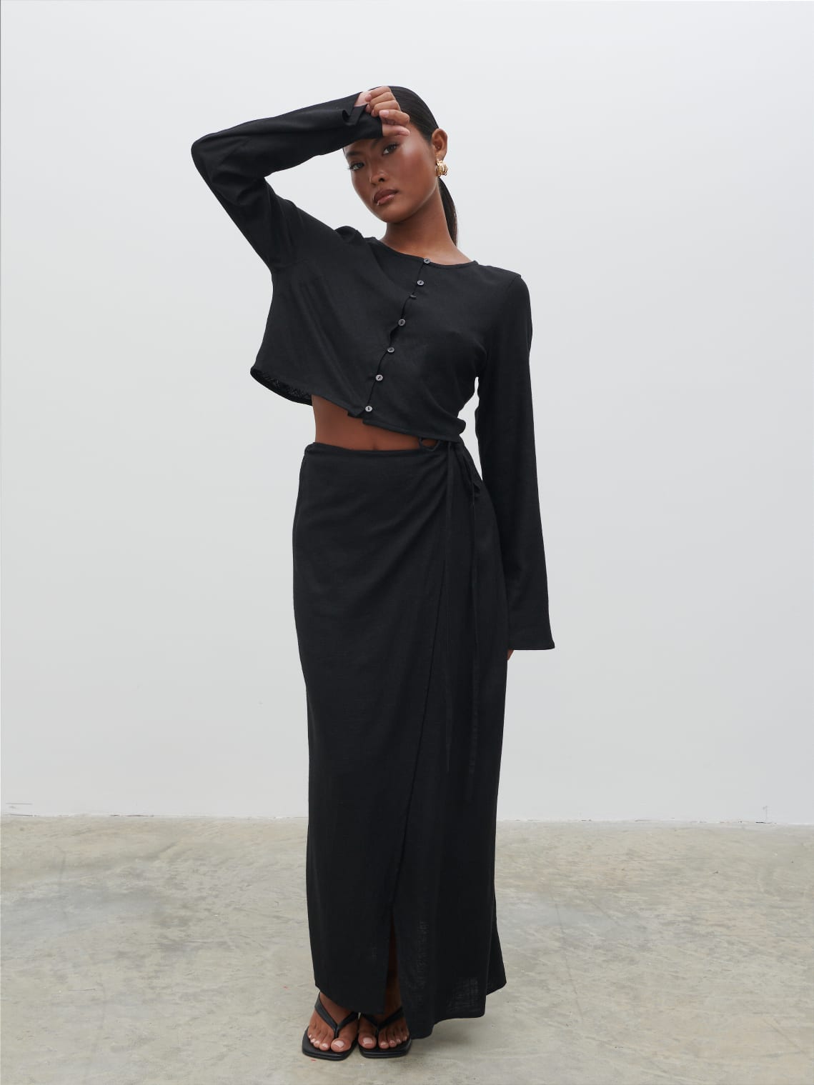Abigail Button Front Linen Blouse - Black