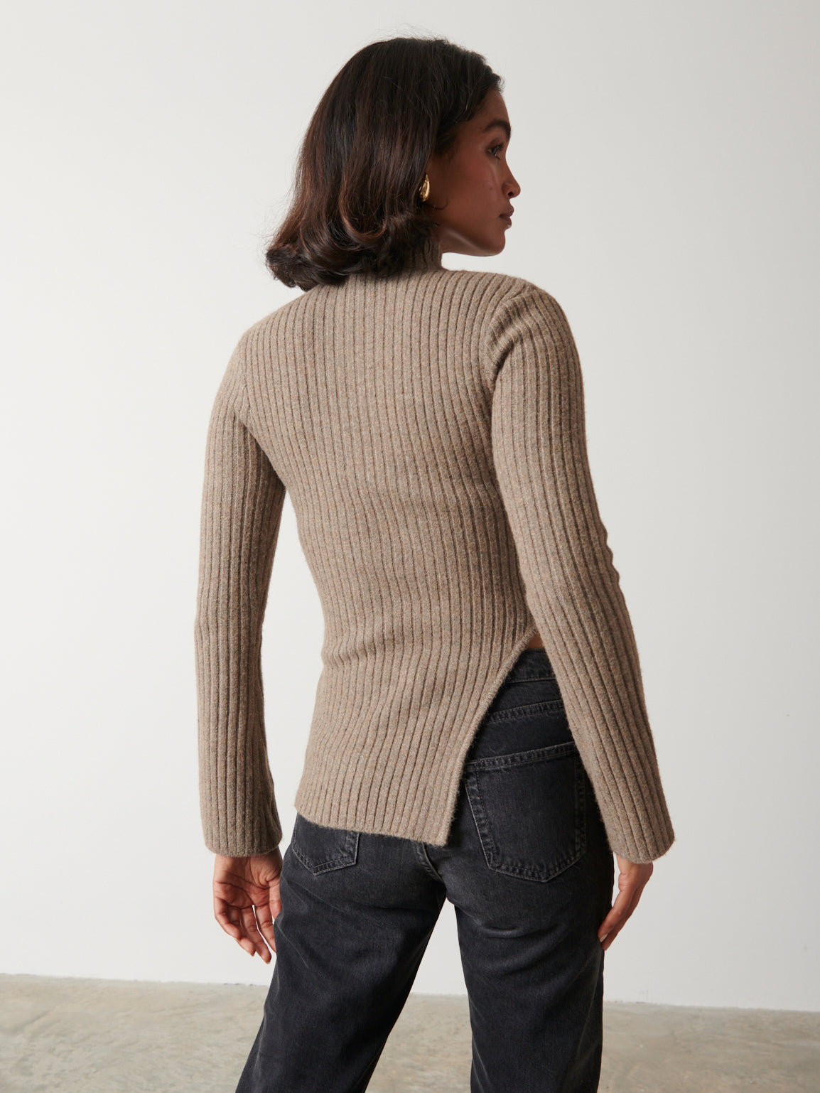 Charley Turtle Neck Asymmetric Hem Knit Top - Mushroom