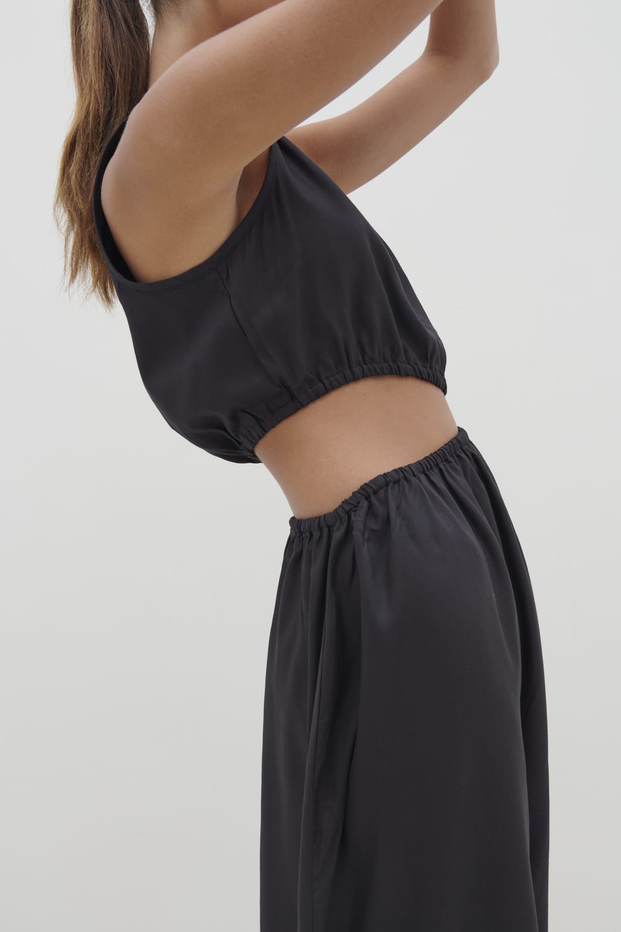 Fleur Cut Out Midaxi - Black