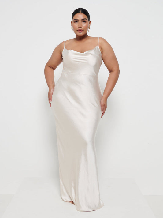 Keisha Maxi Bridesmaid Dress Curve - Matte Champagne