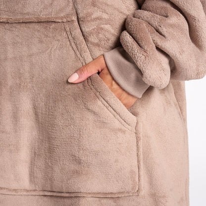 Adults Extra-Long Sherpa Hoodie Blanket 🇬🇧