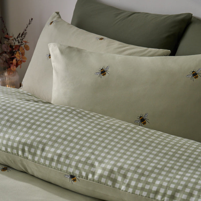 Bee Print Reversible Gingham Duvet Cover Set 🐝🇬🇧
