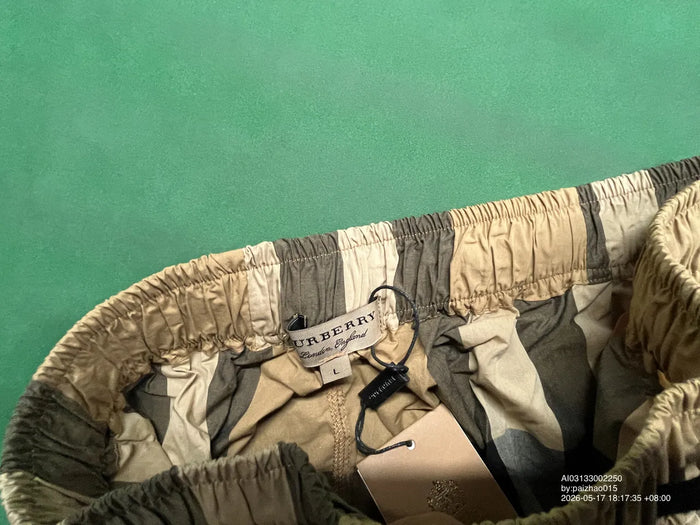 BURBERRY SHORTS