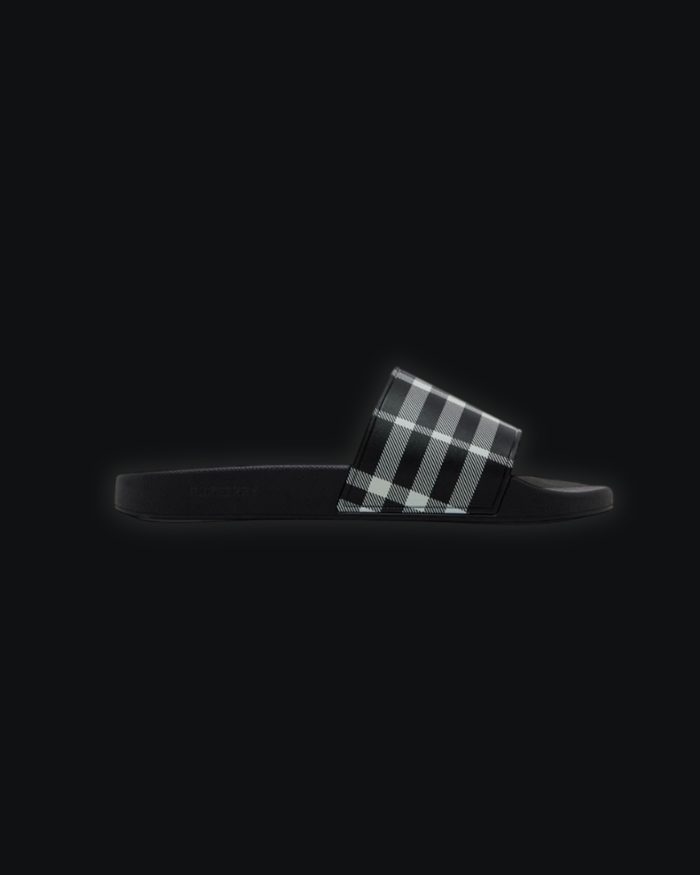BURBERRY SLIDES