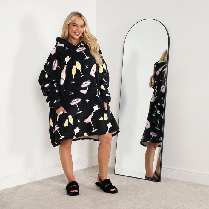 Champagne Print Hoodie Blanket, Black - Adults 🇬🇧