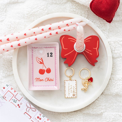 Cupid's Delivery Cherub Keyring 🇬🇧
