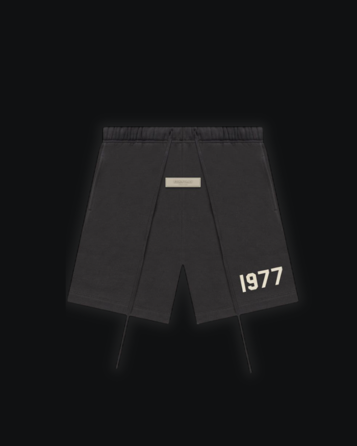 XS / 1977 Iron Black