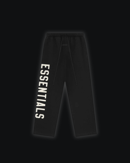 S / "ESSENTIALS" Black