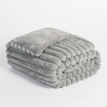 Faux Fur Thick Ribbed Throw - Grey 🇬🇧