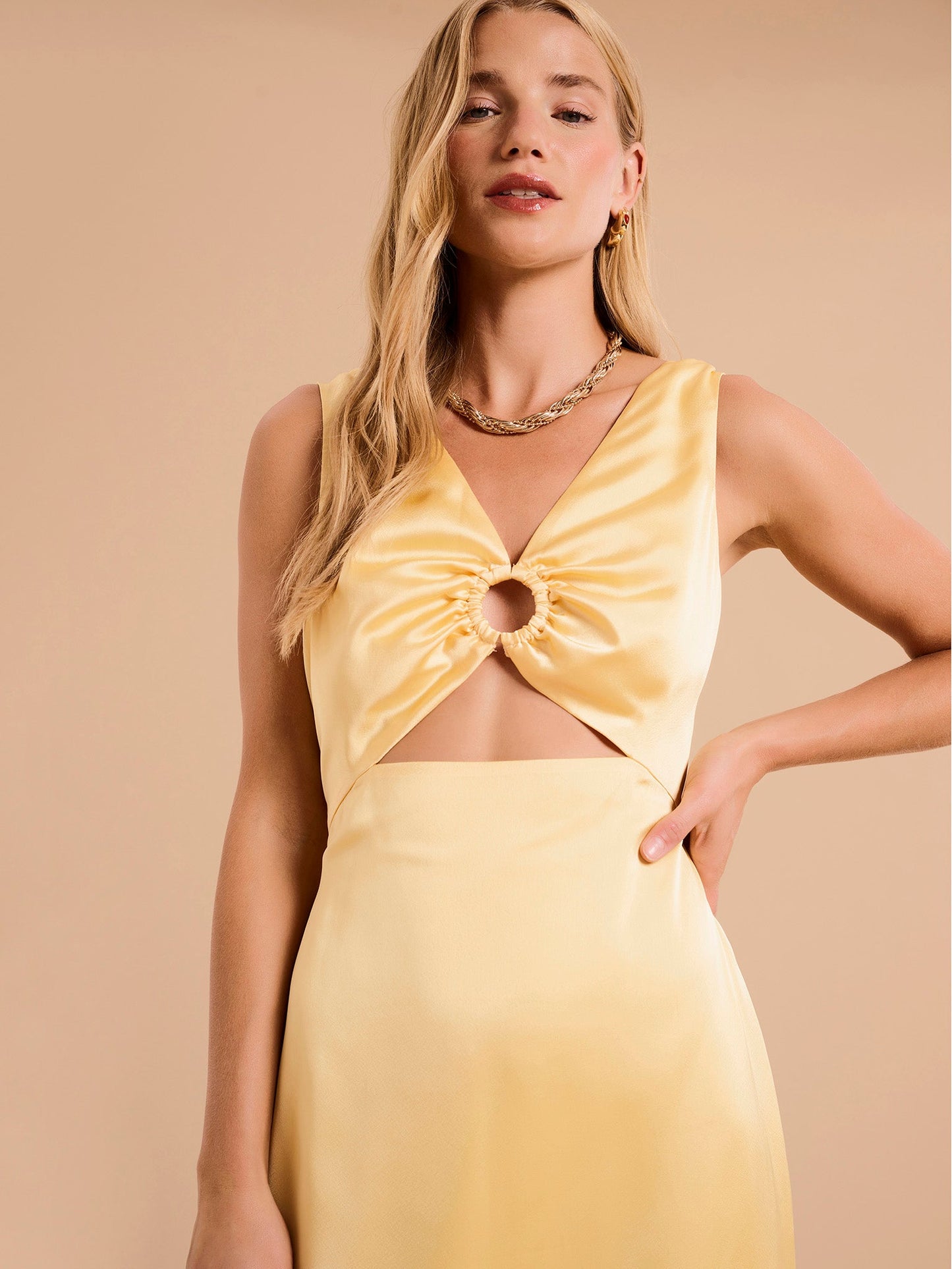 Fredricka Ring Detail Maxi Dress