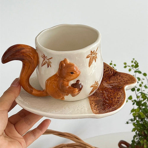 Hand-pinching Three-dimensional Squirrel Hand-painted Maple Leaf Household Ceramic Coffee Set 🇨🇳