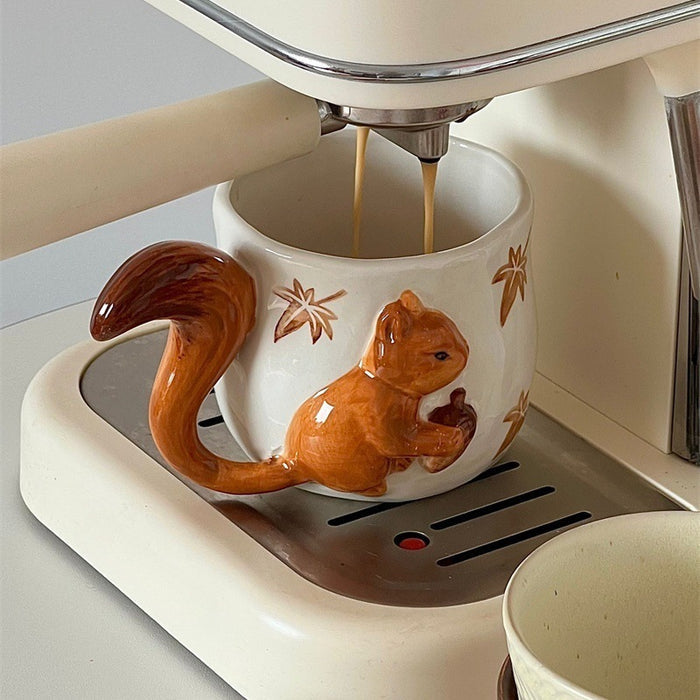 Hand-pinching Three-dimensional Squirrel Hand-painted Maple Leaf Household Ceramic Coffee Set 🇨🇳