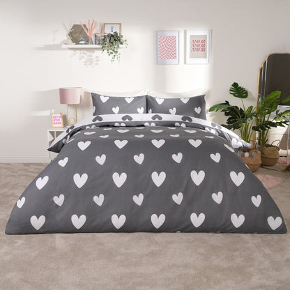 Heart Print Duvet Cover Set - Charcoal 🇬🇧