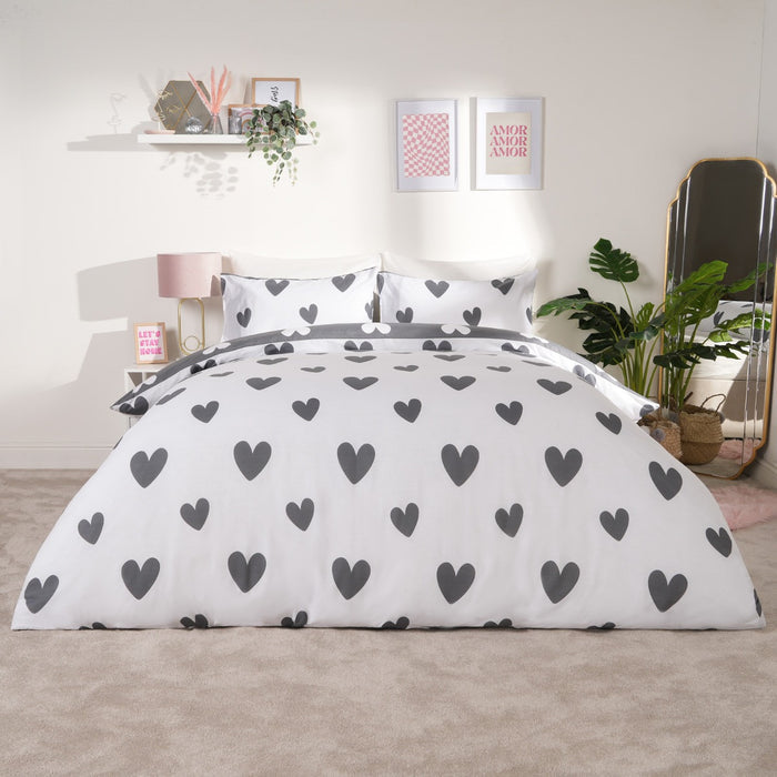 Heart Print Duvet Cover Set - Charcoal 🇬🇧
