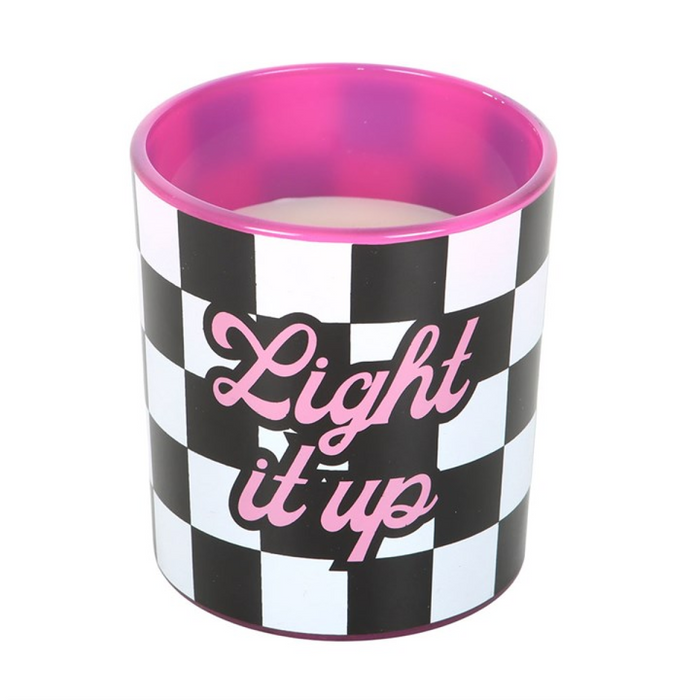 Light It Up Strawberry Vanilla Candle 🇬🇧