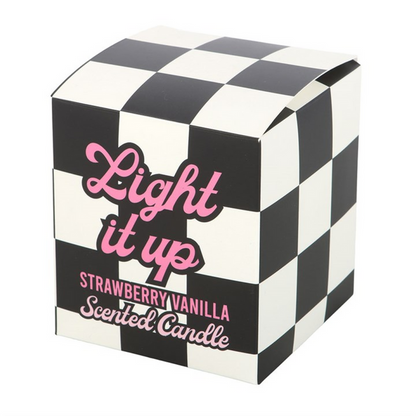 Light It Up Strawberry Vanilla Candle 🇬🇧