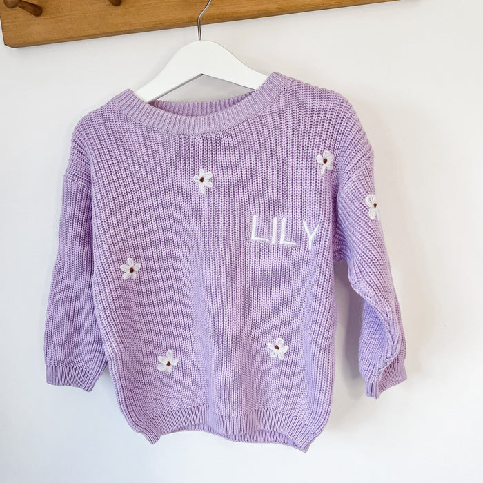 Lilac knitted jumper, crew neck, long sleeves, white flowers and 'LILY' detail