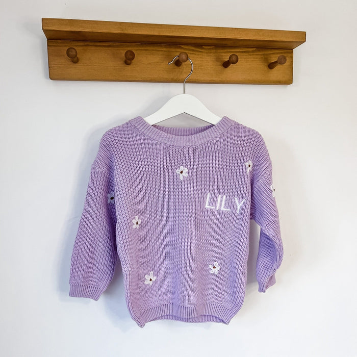 Lilac knitted jumper with crew neck, long sleeves, white floral motifs and 'LILY'