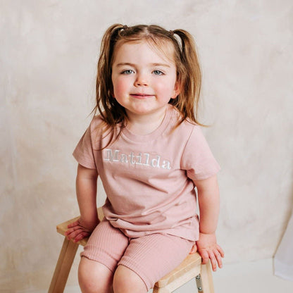 Children's rose-pink personalized T-shirt with Matilda print on chest