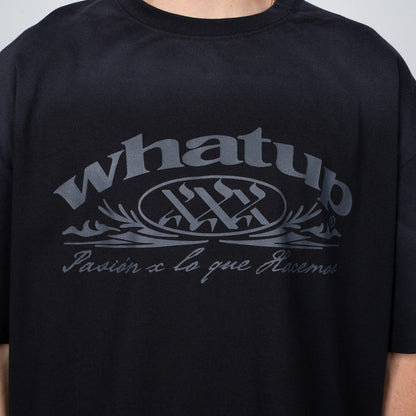 Polera WhatUp Pasión Por Lo Que Hacemos Black