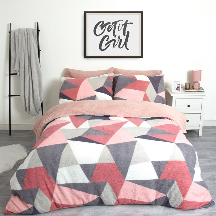 Shapes Teddy Fleece Duvet Cover Set - Blush 🇬🇧