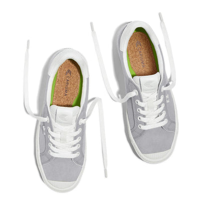 Zapatilla Cariuma Unisex OCA Nylon Suede Light Grey